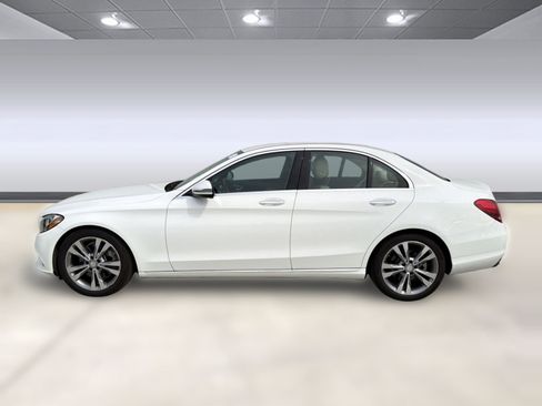 Used 2017 Mercedes-Benz C 300 Sedan image 2