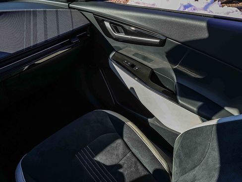 Used 2022 Kia EV6 GT-Line image 17