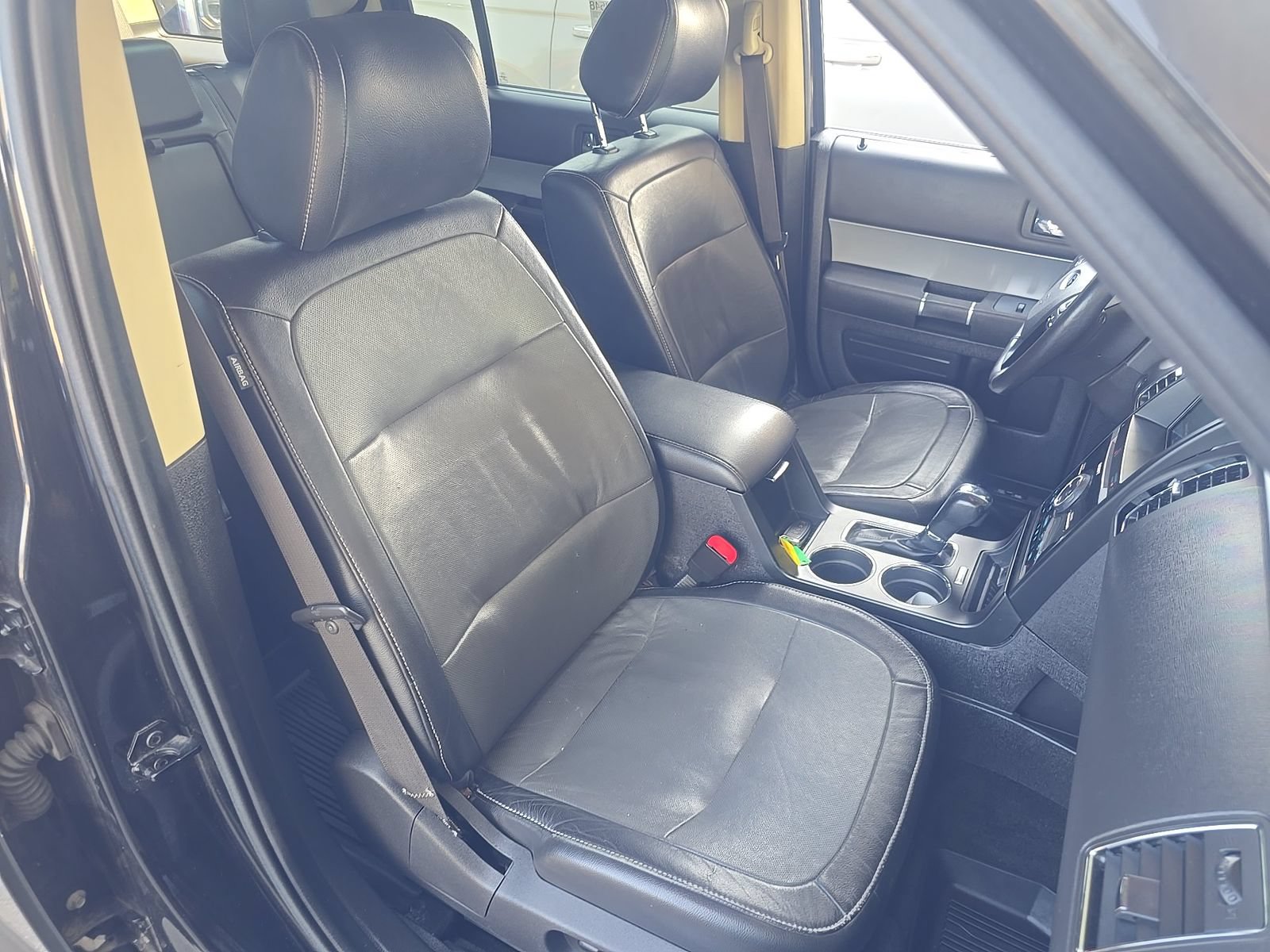 Used 2015 Ford Flex Limited w/ Equipment Group 301A AWD/4WD image 10
