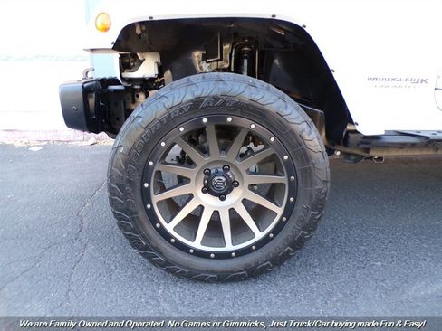 Used 2018 Jeep Wrangler Unlimited Sport AWD/4WD image 44