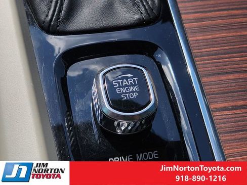Used 2021 Volvo S60 T5 Momentum w/ Premium Package AWD/4WD image 20