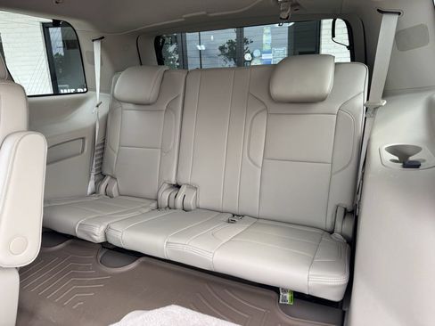 Used 2018 GMC Yukon Denali w/ Open Road Package RWD image 16