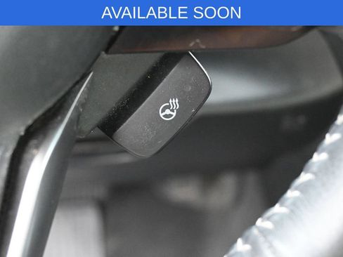 Used 2018 Subaru Outback 3.6R Touring AWD/4WD image 22