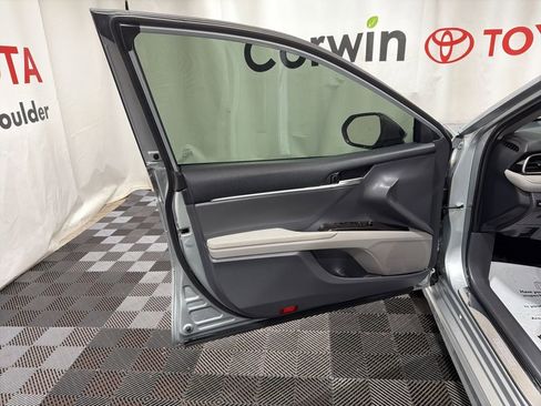 Used 2023 Toyota Camry SE image 21