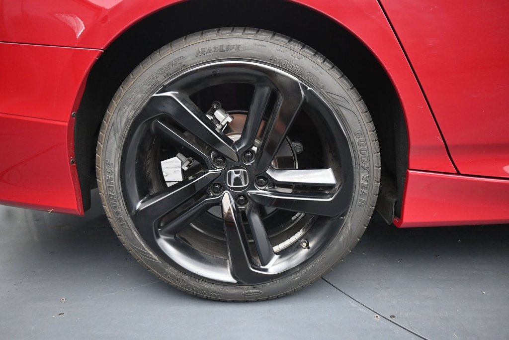 Used 2022 Honda Accord Sport image 10