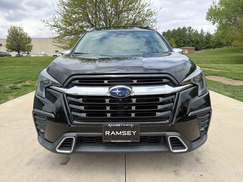 Certified 2023 Subaru Ascent Touring AWD/4WD image 9