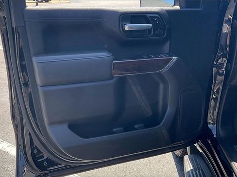 Used 2021 GMC Sierra 1500 SLT image 23