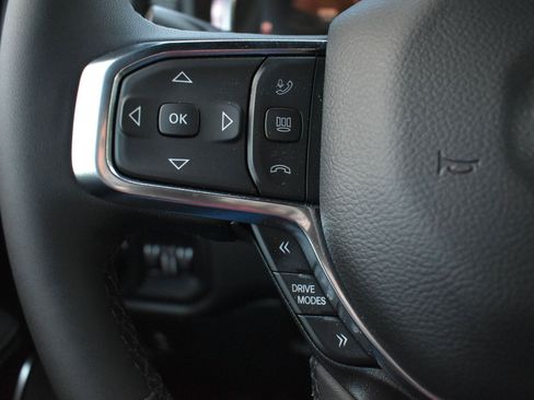 Used 2026 RAM 1500 Laramie AWD/4WD image 20