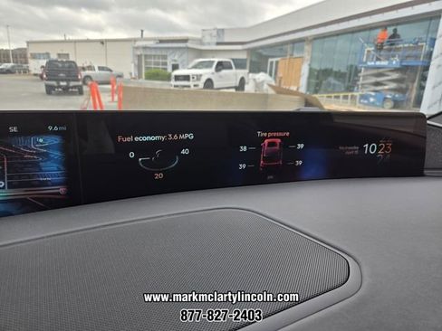 New 2026 Lincoln Navigator Reserve AWD/4WD image 22
