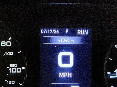 Used 2025 RAM ProMaster 2500 w/ Convenience Group FWD image 14