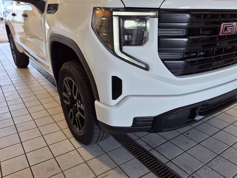 Used 2026 GMC Sierra 1500 Pro w/ Graphite Edition AWD/4WD image 26
