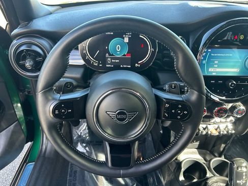 Used 2024 MINI Cooper S w/ Signature Upholstery Package FWD image 17