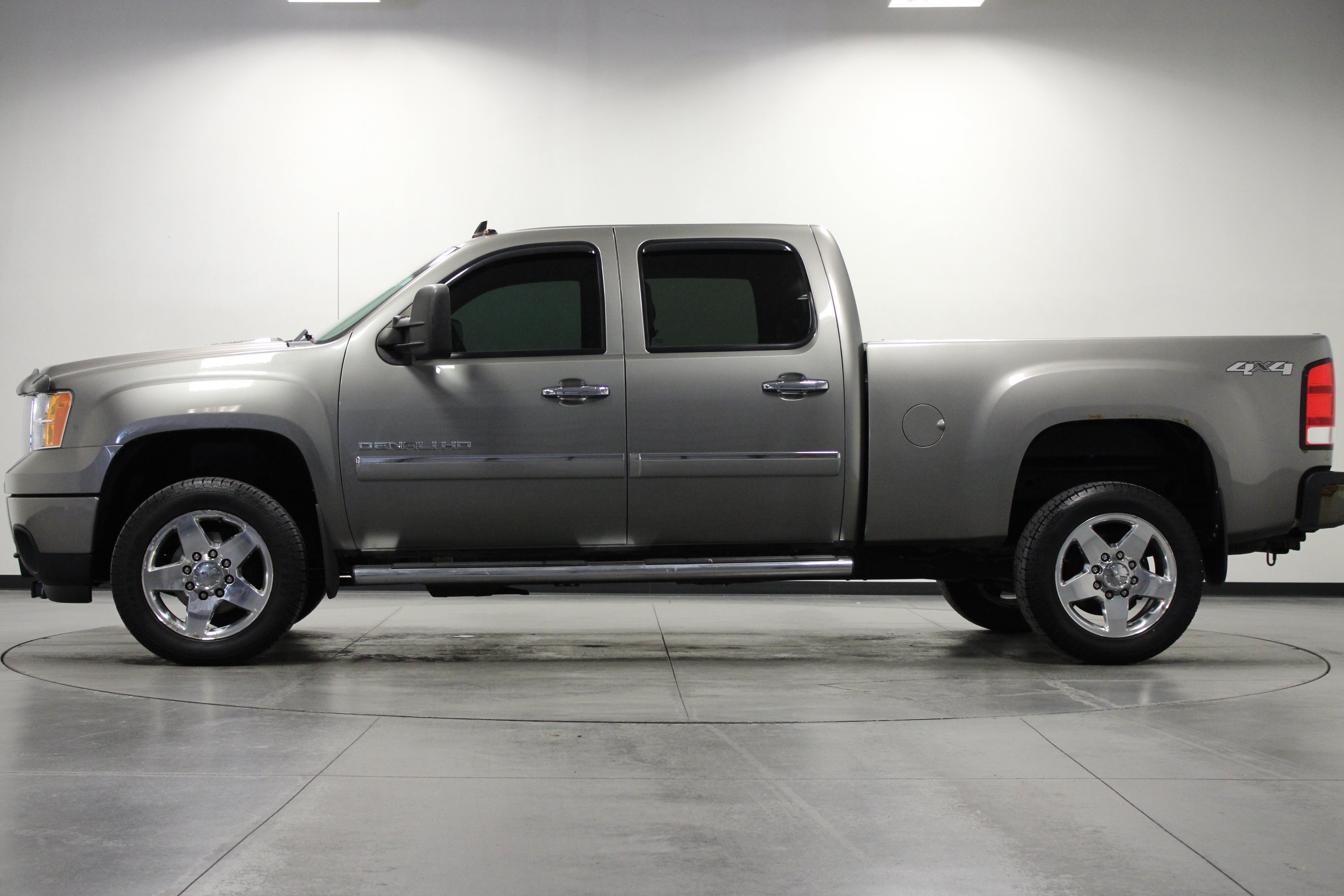 Used 2013 GMC Sierra 2500 Denali AWD/4WD image 7