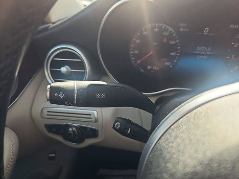 Used 2020 Mercedes-Benz C 300 4MATIC Sedan image 21