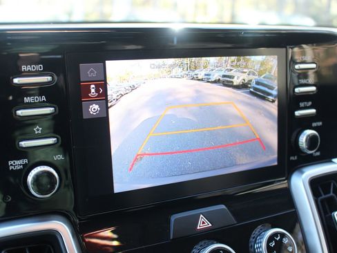 Used 2023 Kia Sorento LX image 29