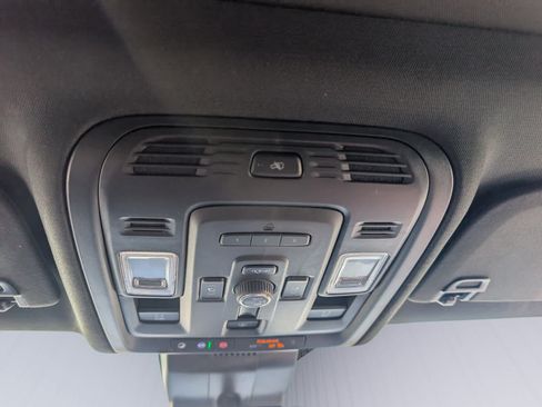 Certified 2023 GMC Yukon Denali Ultimate AWD/4WD image 37