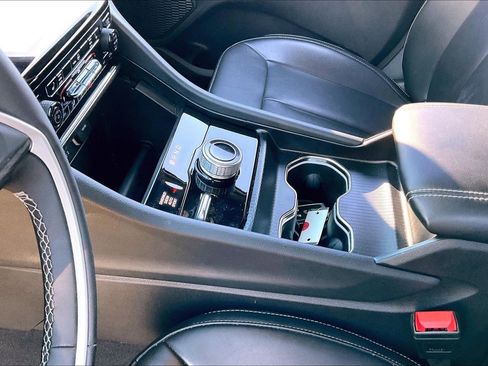 Certified 2024 Jeep Grand Cherokee Limited image 14