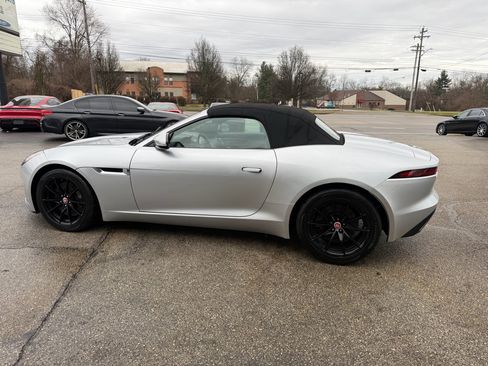 Used 2018 Jaguar F-TYPE Convertible image 10