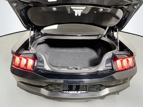 Used 2024 Ford Mustang Coupe image 34