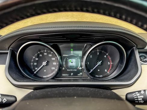 Used 2016 Land Rover Range Rover Sport HSE AWD/4WD image 25