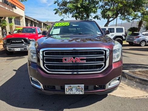 Used 2017 GMC Yukon SLT w/ Premium Edition image 8