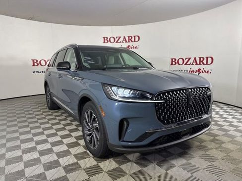 New 2025 Lincoln Aviator 2WD image 1