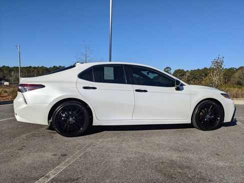 Used 2023 Toyota Camry XSE image 21