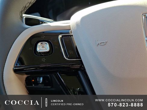 Certified 2024 Lincoln Corsair AWD image 21