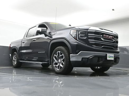 Used 2024 GMC Sierra 1500 SLT image 24