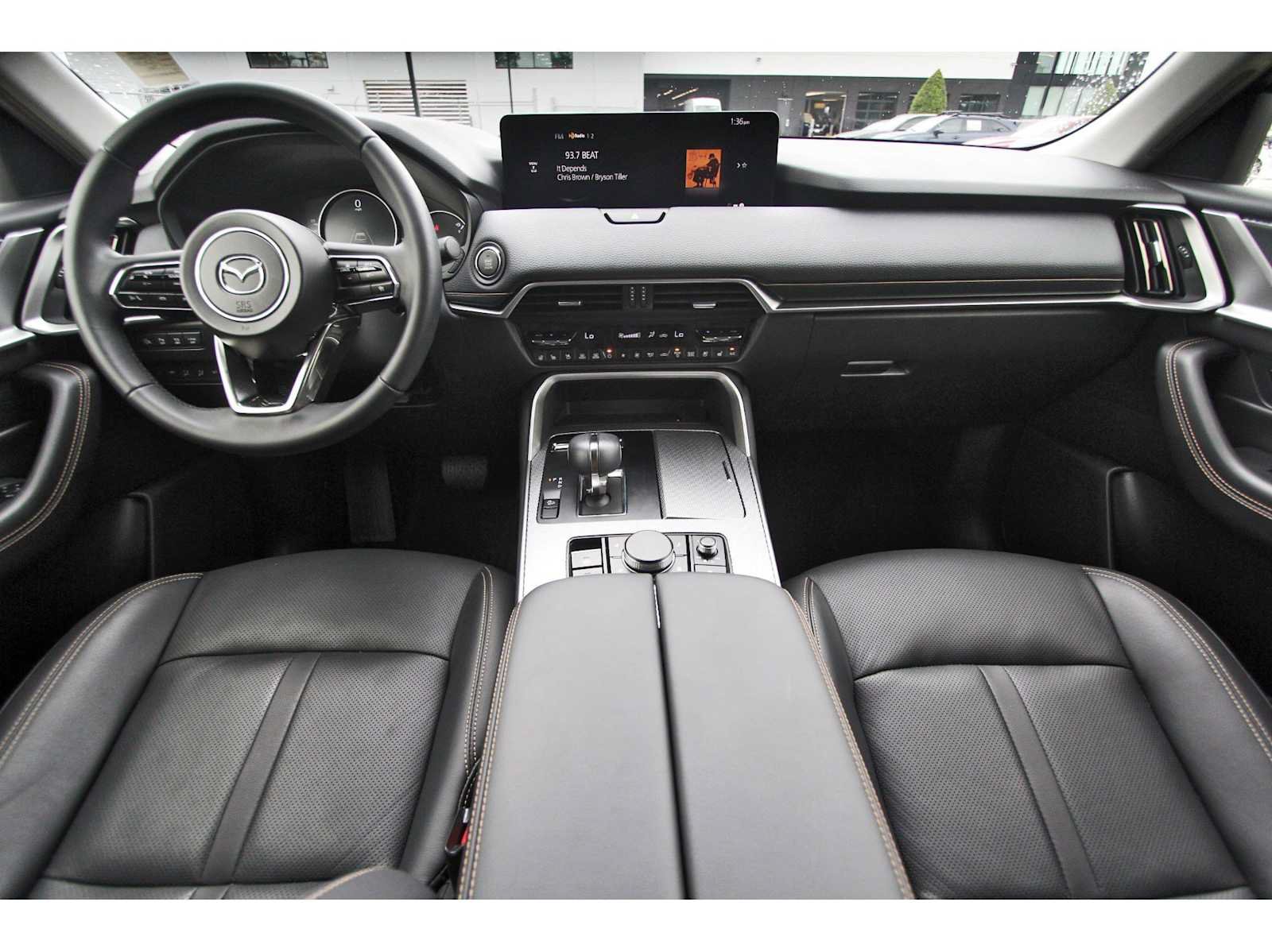 Used 2026 MAZDA CX-90 3.3 Turbo w/ Preferred Package AWD/4WD image 7