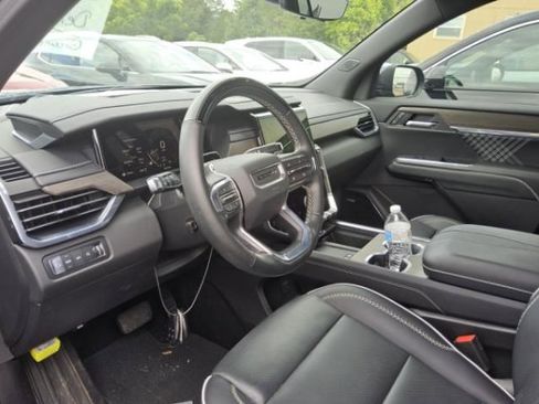 Used 2026 GMC Acadia Denali w/ Super Cruise Package AWD/4WD image 9