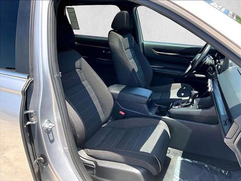 Used 2023 Honda CR-V Sport image 9