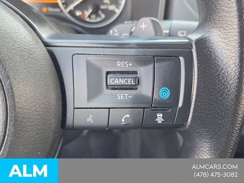 Used 2024 Nissan Rogue SV AWD/4WD image 23