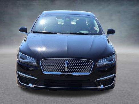 Used 2020 Lincoln MKZ w/ Convenience Package FWD image 27