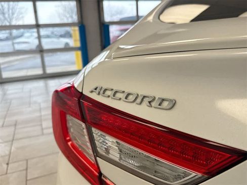 Used 2020 Honda Accord Sport image 13