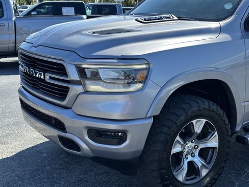 Used 2019 RAM 1500 Laramie AWD/4WD image 8
