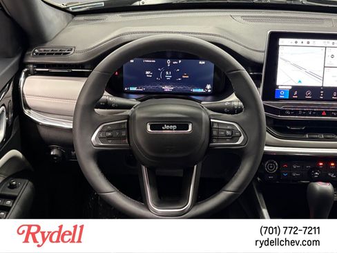 Used 2023 Jeep Compass Limited w/ Elite Group AWD/4WD image 13