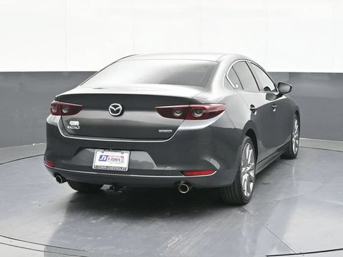 Used 2020 MAZDA MAZDA3 Sedan w/ Select Package FWD image 12