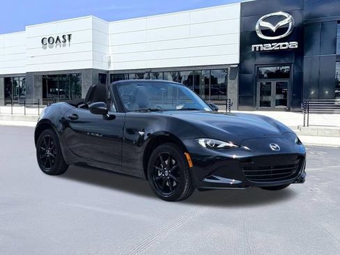 New 2026 MAZDA MX-5 Miata Sport RWD image 3