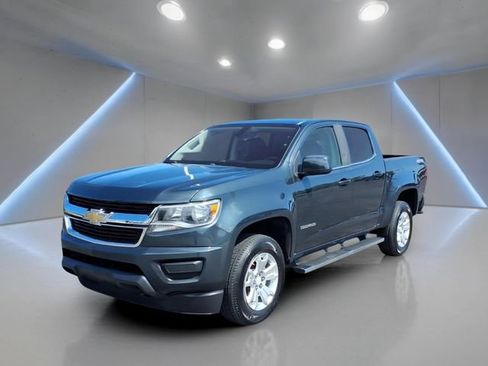 Used 2017 Chevrolet Colorado LT AWD/4WD image 6