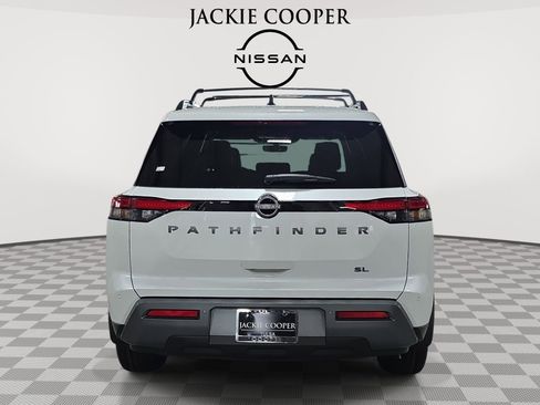 New 2026 Nissan Pathfinder SL FWD image 6