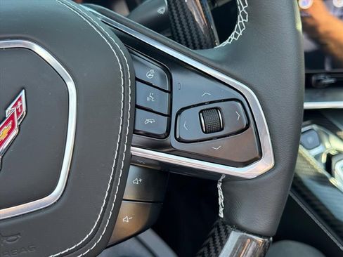 Used 2024 Chevrolet Corvette Z06 w/ Z07 Performance Package image 17
