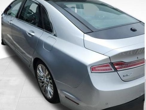 Used 2016 Lincoln MKZ AWD w/ Equipment Group 300A Reserve image 9