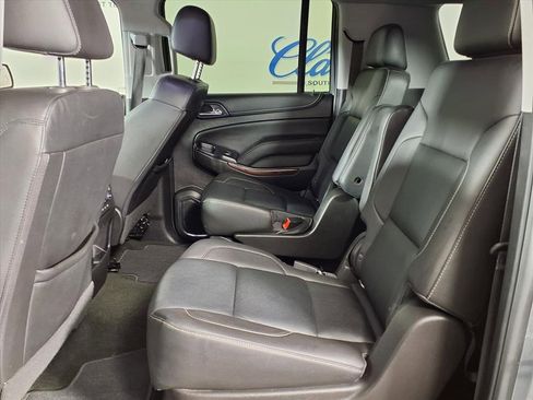 Used 2018 GMC Yukon XL SLT image 5