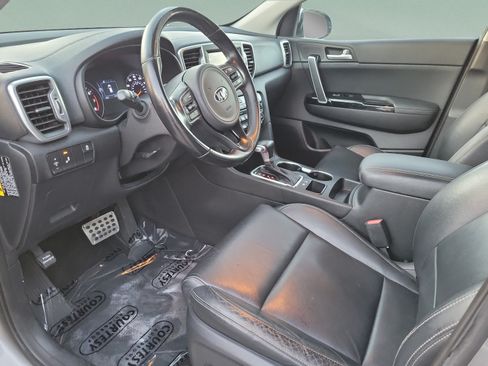 Used 2019 Kia Sportage EX FWD image 19