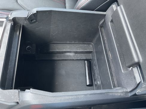 Used 2023 Ford Expedition Limited RWD image 31