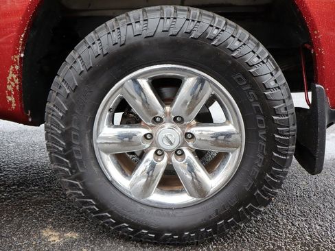 Used 2013 Nissan Titan SV w/ SV Value Truck Pkg image 42