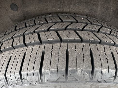 Certified 2024 Ford Expedition Max Limited image 21