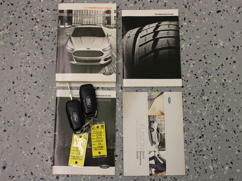 Used 2016 Ford Fusion SE image 81