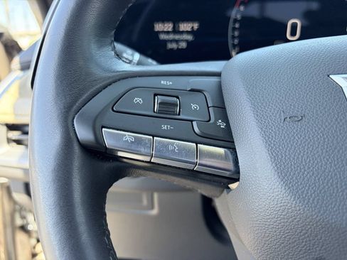 Certified 2024 Cadillac XT4 Luxury FWD image 22